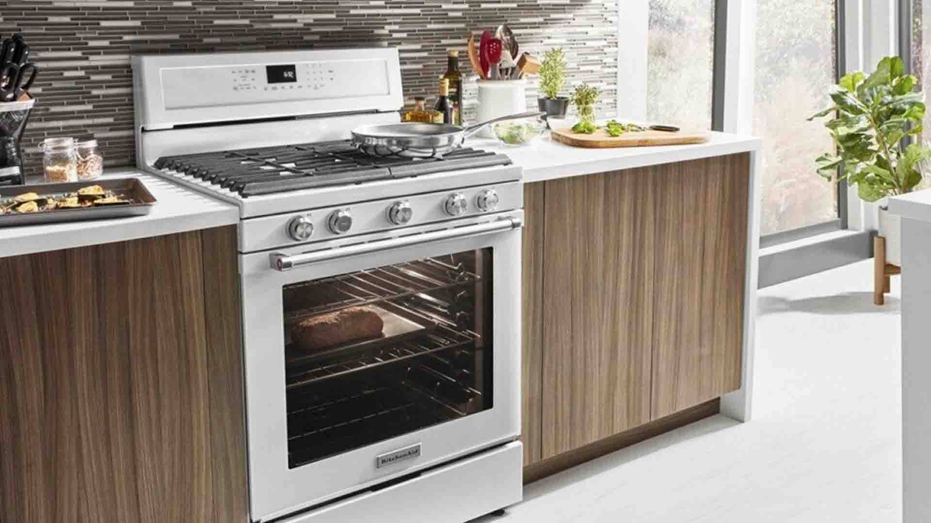 KitchenAid Freestanding Gas Range Repair Service | Kitchenaid Repairs